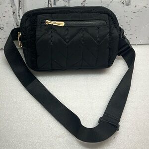 House of Harlow 1960 Luxurious Quilted Fanny Pack Belt Bag